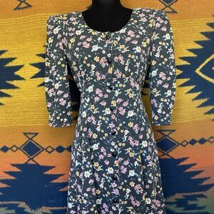 Vintage Paquette Too Black Floral Midi Button Up Dress. Rayon. USA. Size 8! Boho